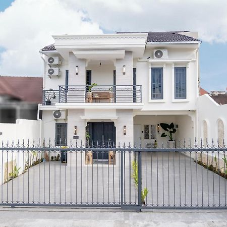Siji Plemburan Vacation Home Kejayan Экстерьер фото